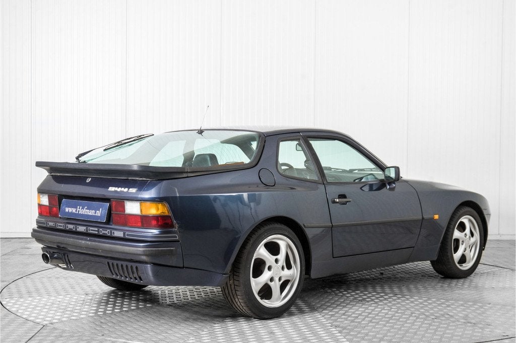 Porsche 944 2.5 S Coupé . (bj 1987), Auto's, Porsche, Achterwielaandrijving, Gebruikt, Blauw, Origineel Nederlands