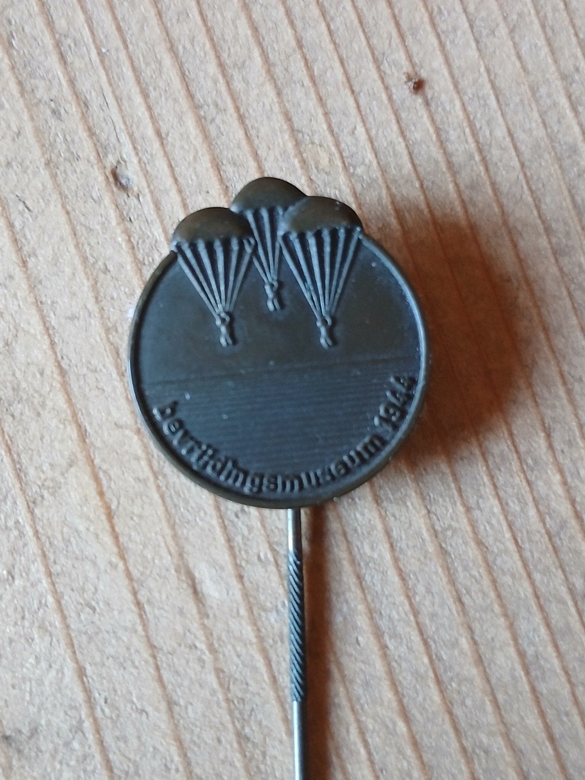 Airborne Market Garden Bronzen Bestuursspeld Groesbeek, Ophalen of Verzenden, Overige soorten, Nederland, Embleem of Badge