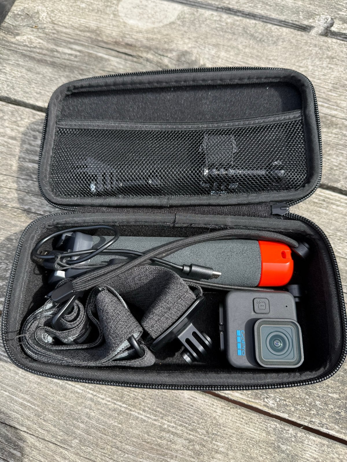 Foto 7 van GoPro HERO11 Black met accessoires en 64+512GB SD-kaart