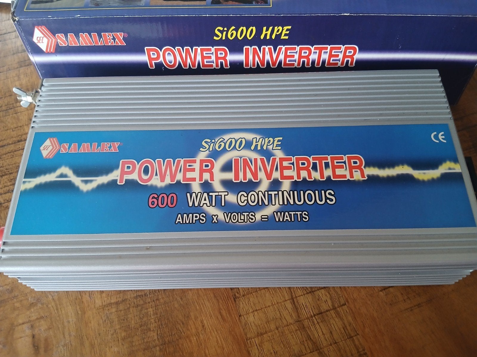 Samlex Si600 HPE Power Inverter 600W - Nieuw in doos, Verzenden, Nieuw, Universele onderdelen