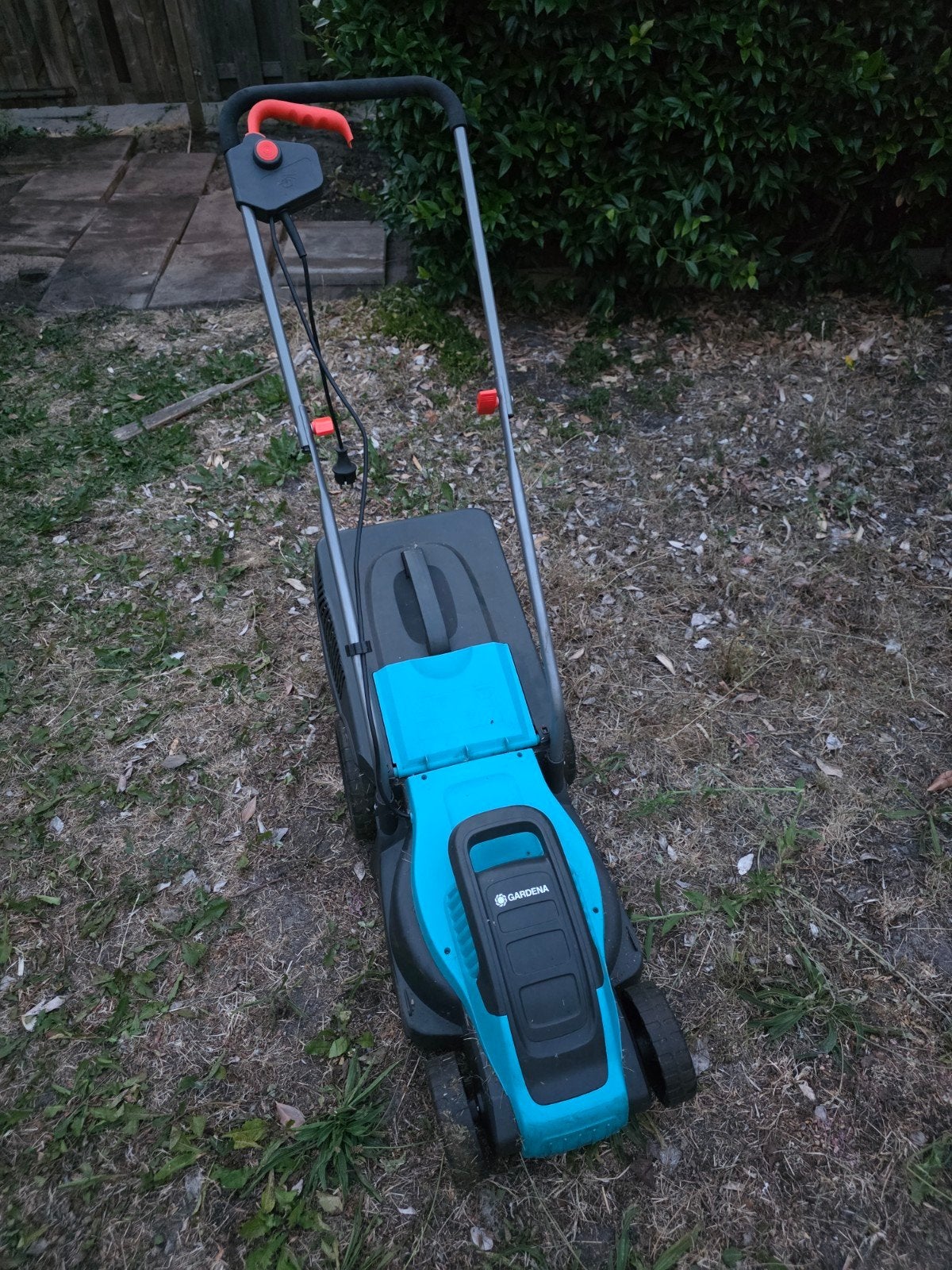 Gardena PowerMax 1100/32 Elektrische Grasmaaier, Ophalen, Cirkelmaaier, Gebruikt, Elektrische grasmaaier