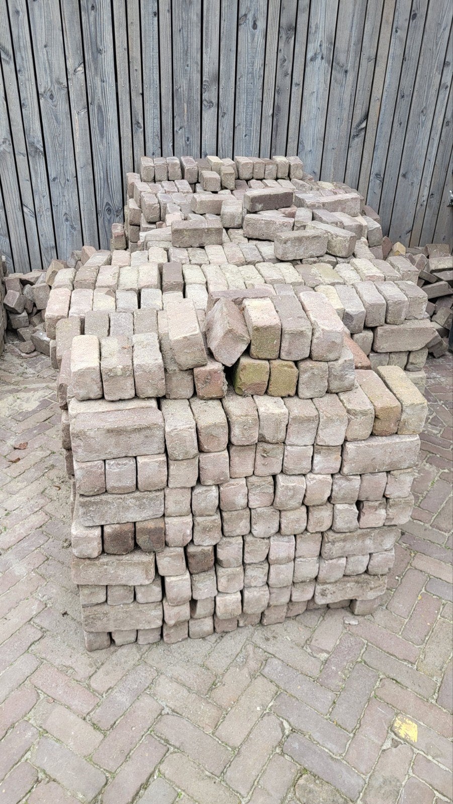 Gebruikte bakstenen voor tuin of bestrating, Doe-het-zelf en Verbouw, Metselstenen, Ophalen, Gebruikt, Bakstenen