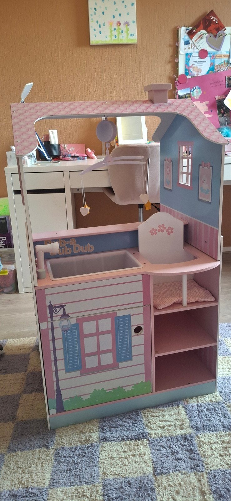 Leuk huisje voor de poppen !, Ophalen, Gebruikt, Poppenhuis