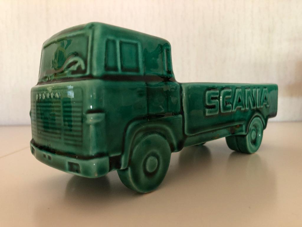 2 x SCANIA VABIS truck asbak keramiek van Beers, Hobby en Vrije tijd, Ophalen of Verzenden, Gebruikt