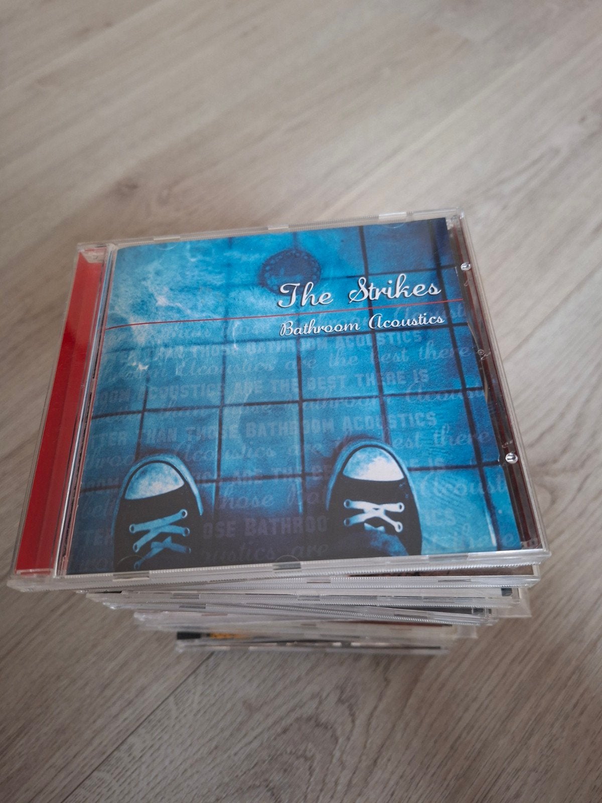 The Strikes - Bathroom Acoustics (Nederblues, mondharmonica), Ophalen of Verzenden