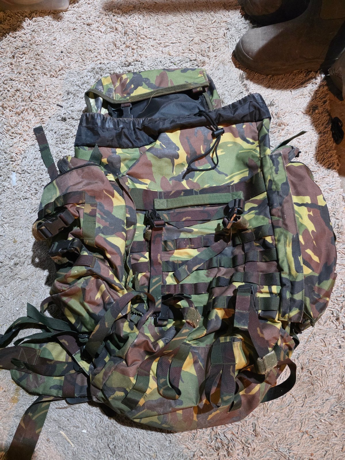 Grote camouflage rugzak - Ideaal voor trekking, Overige merken, 40 cm of meer, Gebruikt, Ophalen of Verzenden