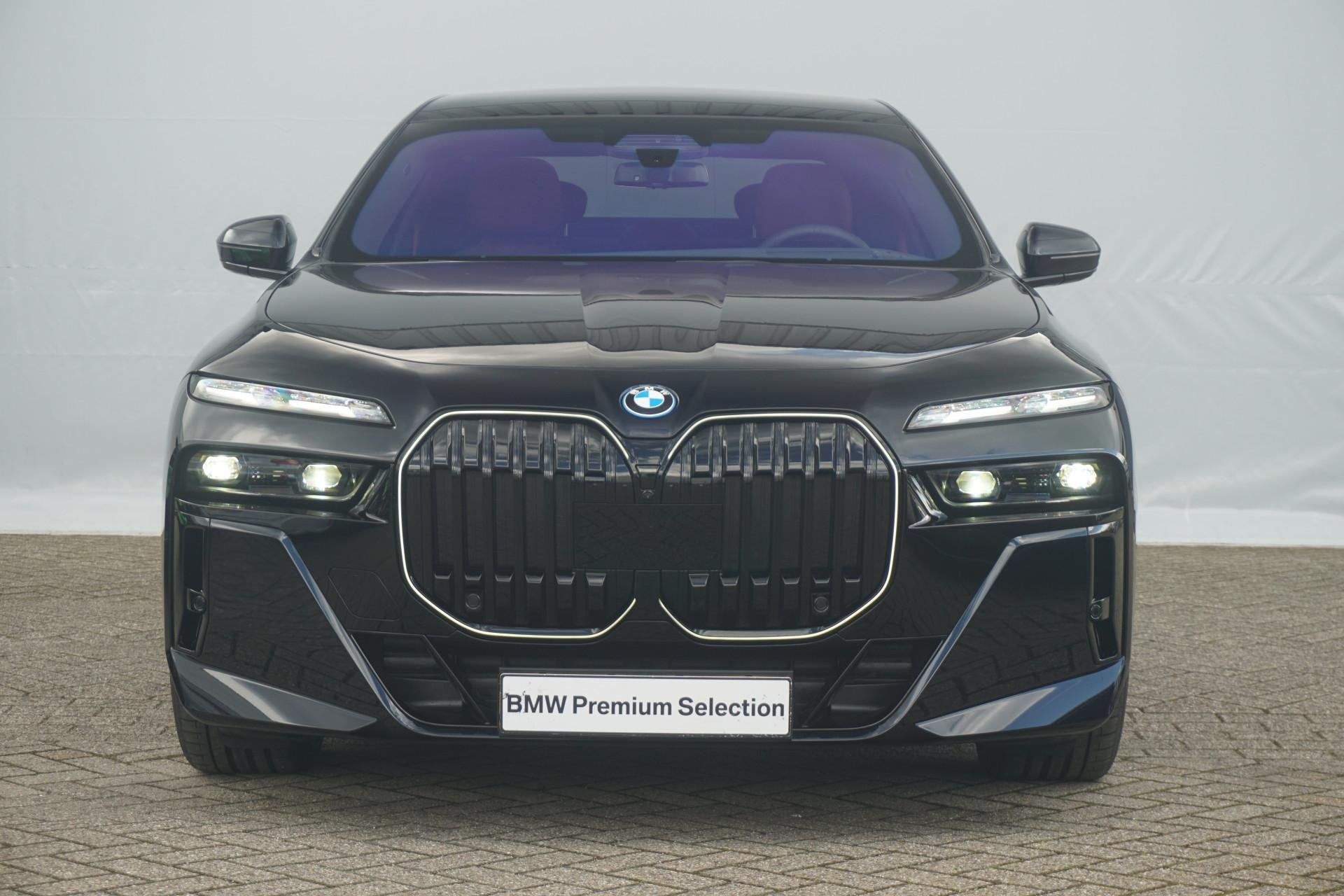 BMW i7 xDrive60 | SoH 100% | M Sportpakket | Bowers & Wilkin, Auto's, Automaat, Stof, Gebruikt, Zwart