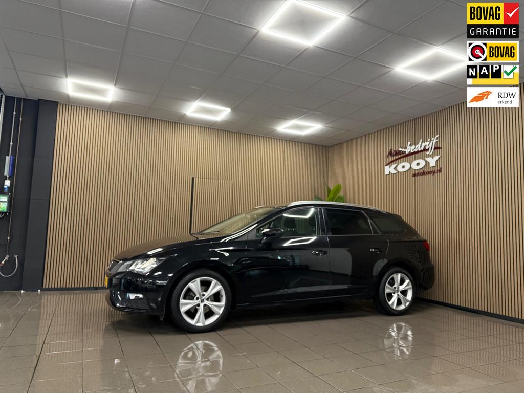 Seat Leon ST 1.0 EcoTSI Style Business Intense * Automaat /, Auto's, Stof, Gebruikt, Euro 6, Leon