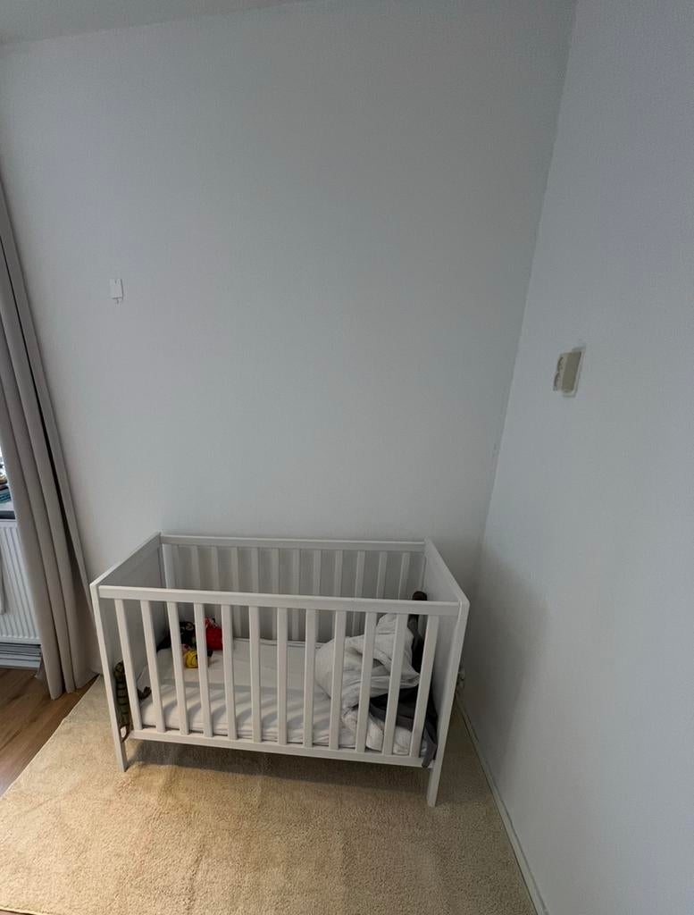 Ikea sundvik bed, Ophalen of Verzenden, Zo goed als nieuw, Jongetje of Meisje