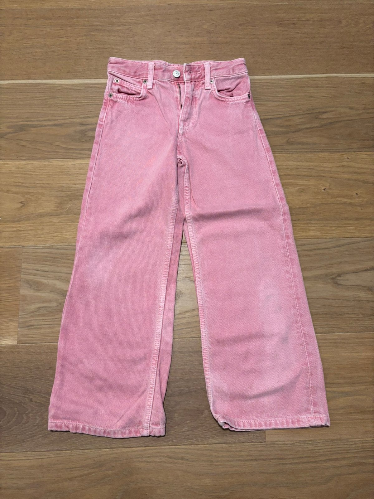 Roze wijde spijkerbroek Zara maat 131, Kinderen en Baby's, Ophalen of Verzenden, Gebruikt, Meisje, Broek