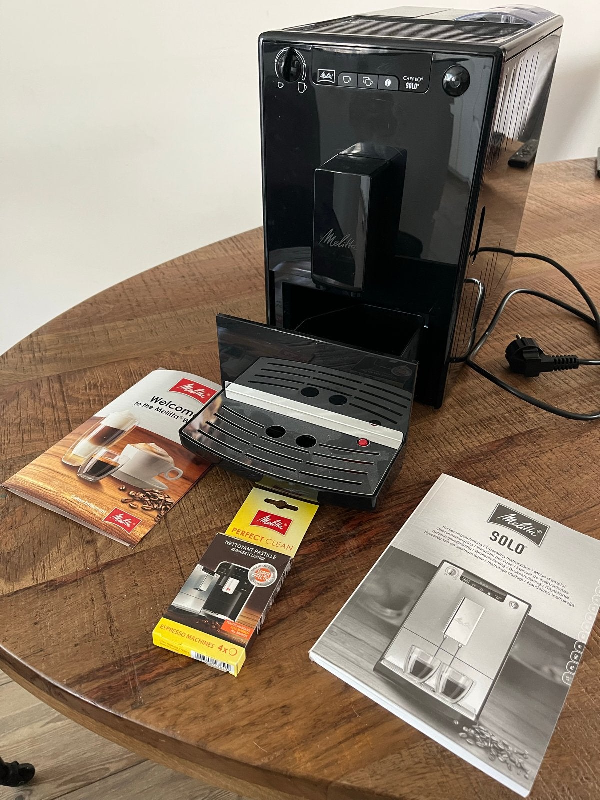 Melitta Caffeo Solo bonen koffiezetapparaat, Ophalen, Koffiebonen, 2 tot 4 kopjes, Koffiemachine