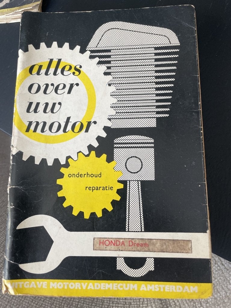 Handboek: Alles over uw motor HONDA Dream; 11,95 euro, Motoren, Ophalen of Verzenden, Honda