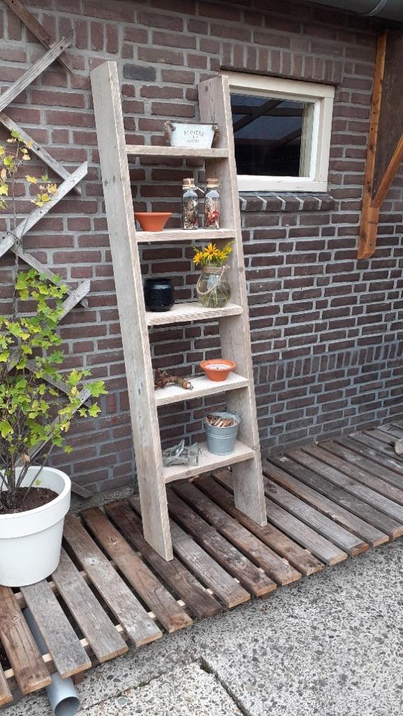 wandrek decoratieladder fotoladder van gebruikt steigerhout, Ophalen, Zo goed als nieuw
