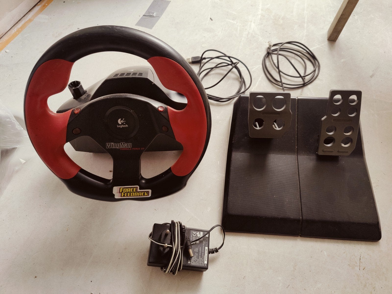 Logitech Wingman racestuur met pedalen en adapter, Racestuur, Gebruikt, Force feedback, Ophalen of Verzenden