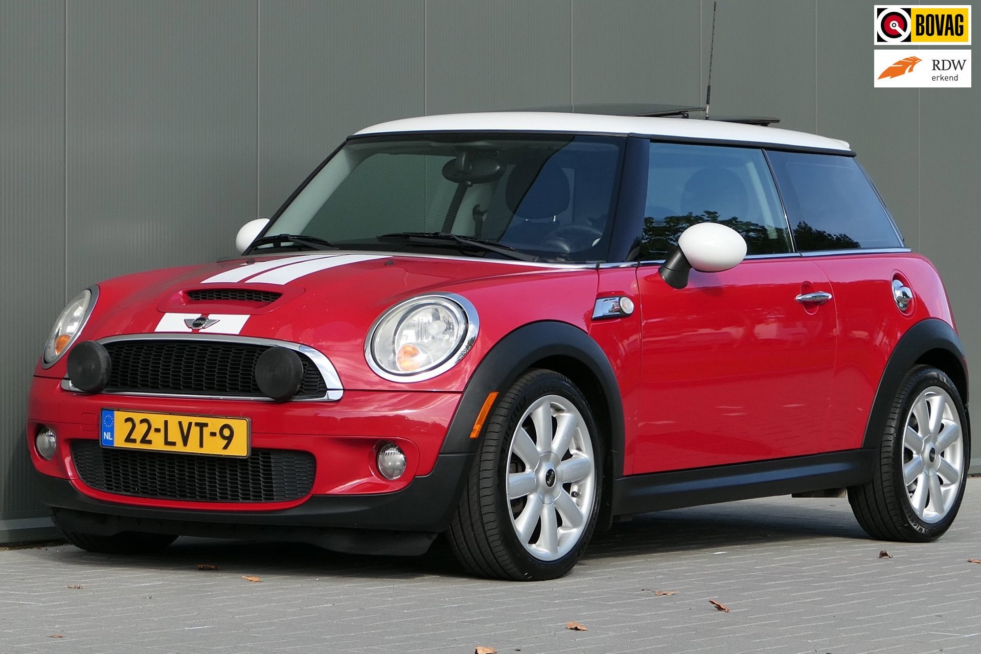 Mini 3-Deurs 1.6 Cooper S Airco Panorama Cruise Leder, Auto's, Gebruikt, Zwart, 4 cilinders, 4 stoelen