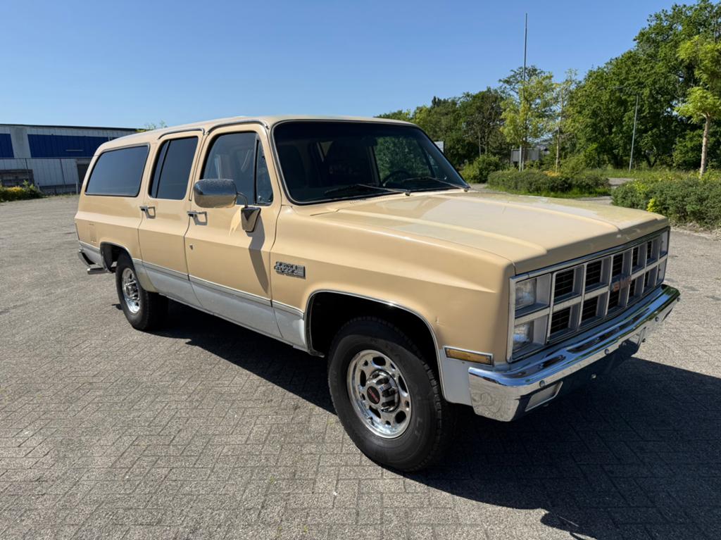GMC Suburban 1982 7.4 V8, Particulier, Te koop