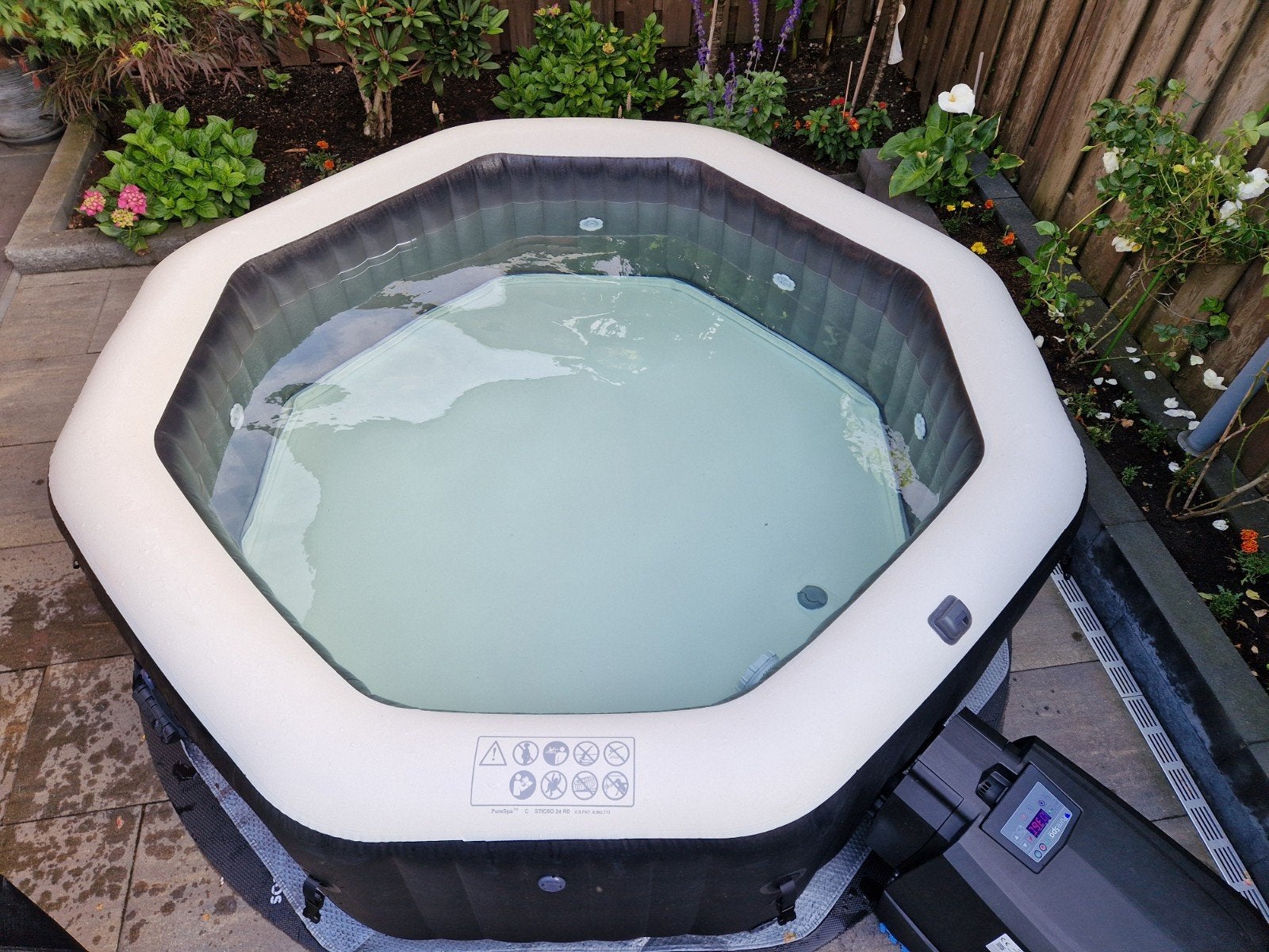 Intex PureSpa onyx jet & bubble deluxe jacuzzi 6 persoons, Ophalen of Verzenden, Zo goed als nieuw, Filter, Opblaasbaar