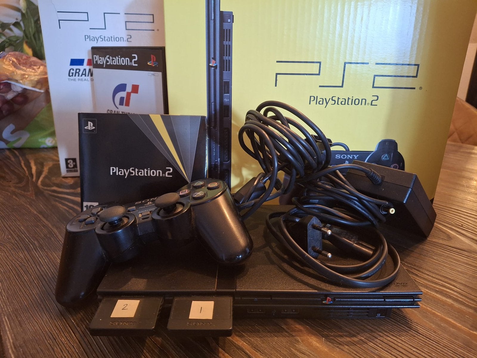 PlayStation 2 slim, Ophalen of Verzenden, Zo goed als nieuw, Met 1 controller