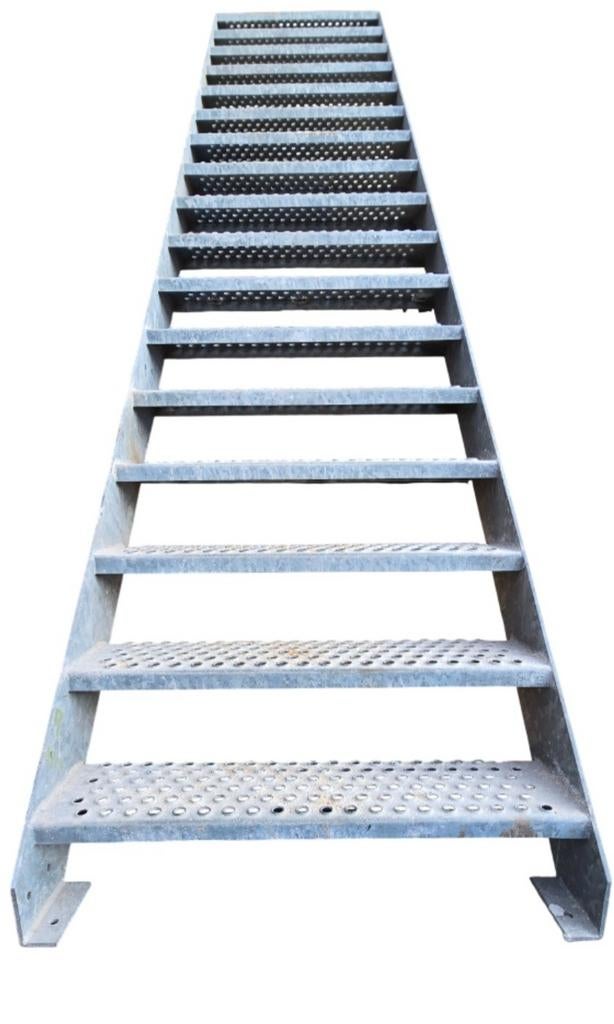 Stalen trap 320 - 325 cm hoog. Rechte steektrap 90cm breed., Doe-het-zelf en Verbouw, Ladders en Trappen, Ophalen, Gebruikt, Trap