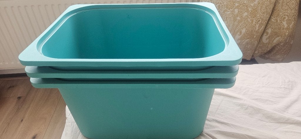 3 ikea bakken kinder kamer, Ophalen, Zo goed als nieuw, Jongetje of Meisje