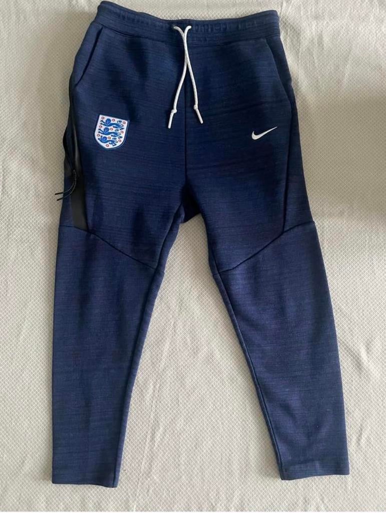 Nike tech fleece England (S) ( kijk beschrijving), Verzenden, Zo goed als nieuw