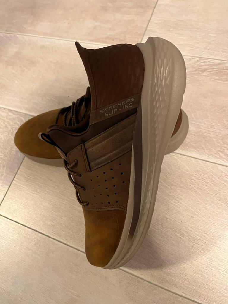 Skechers slip in €35.-, Bruin, Ophalen of Verzenden, Sneakers of Gympen, Zo goed als nieuw
