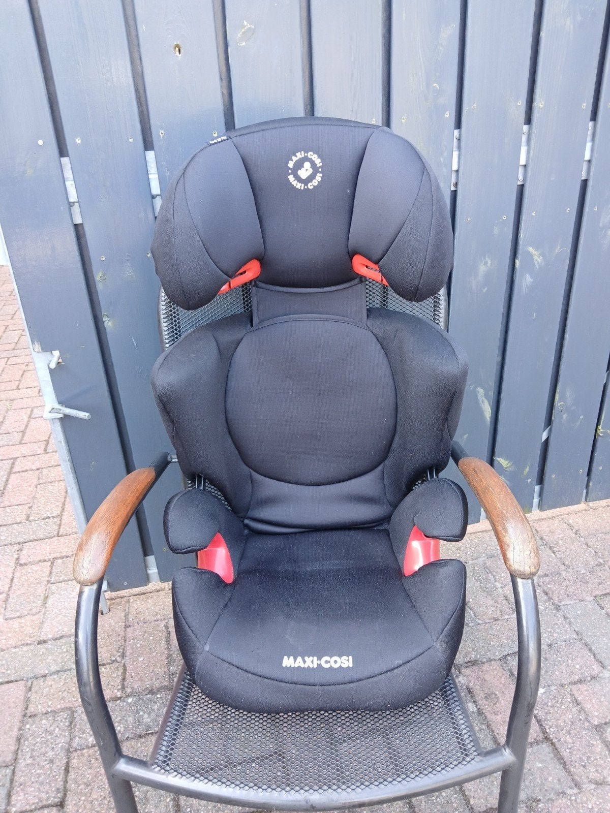 Te koop aangeboden Maxi cosi autostoel, Ophalen, 9 t/m 18 kg, Zo goed als nieuw, Isofix