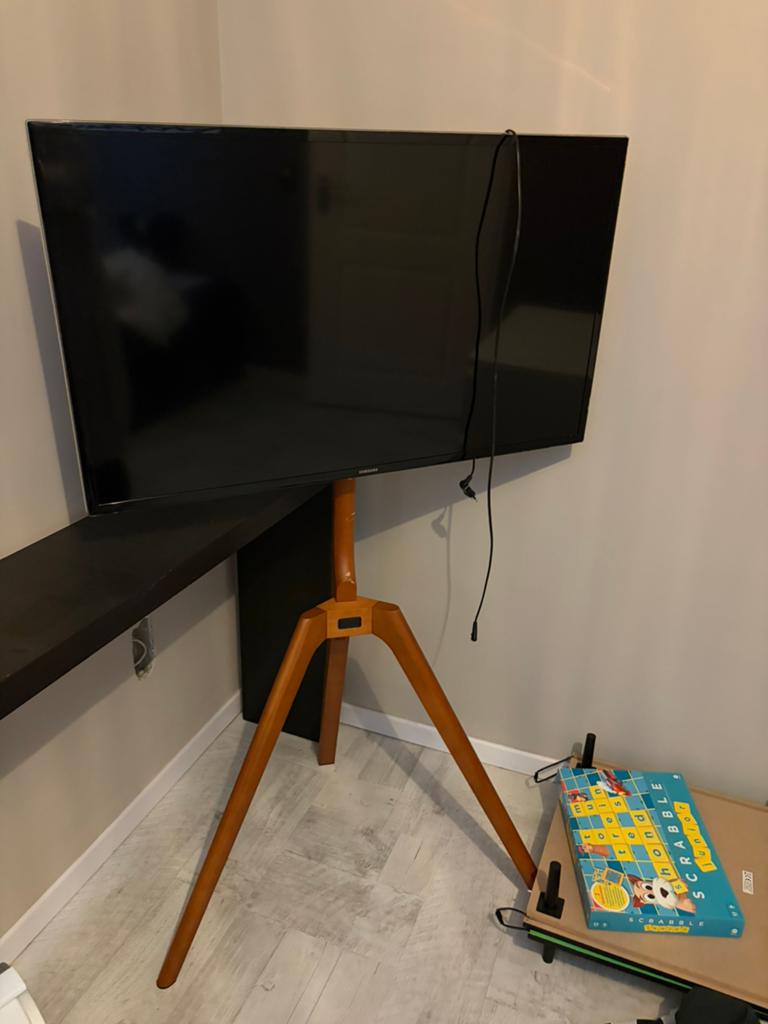 Samsung tv 40 inch - moet weg ivm verhuizing, Audio, Tv en Foto, Televisies, Ophalen, 100 cm of meer, 50 Hz, Samsung