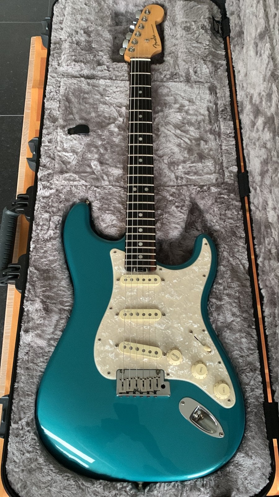 Fender Stratocaster Elite sss, Ophalen of Verzenden, Zo goed als nieuw, Solid body, Fender