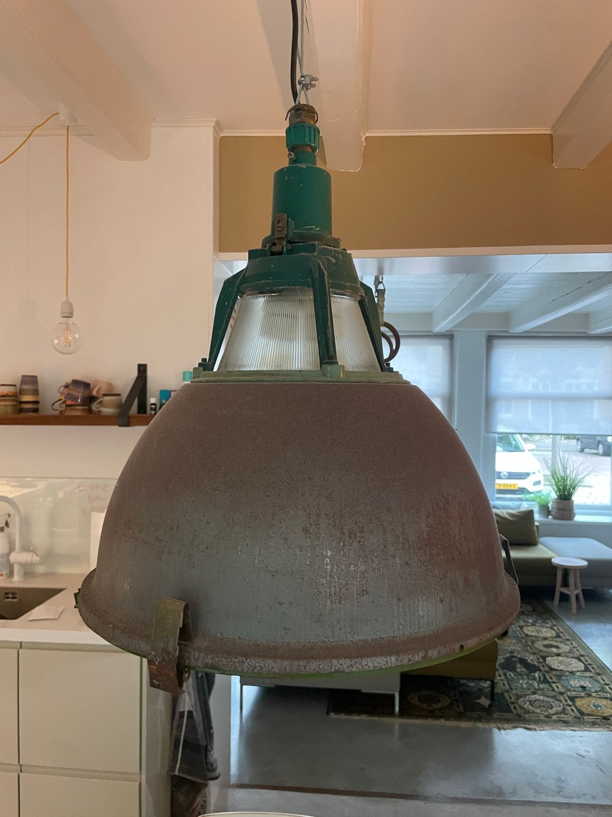 2 originele vintage fabriekslampen  - uniek en robuust, Ophalen of Verzenden