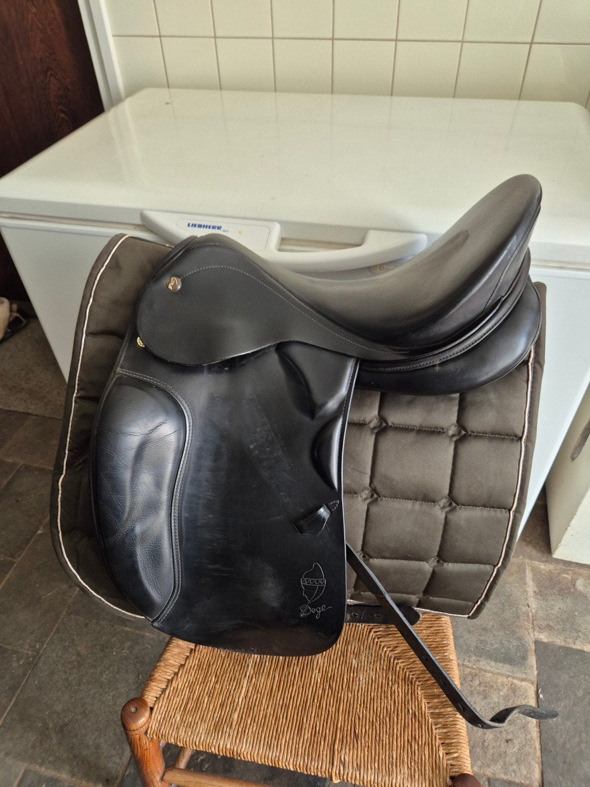 Prestige Doge dressuurzadel 18'32, Ophalen, Gebruikt, Dressuur, Middel
