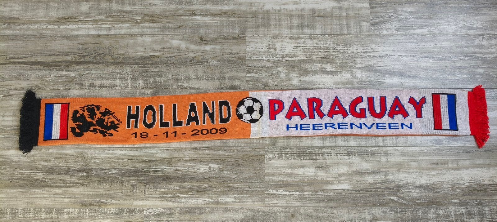 Holland VS Paraguay - Sjaal - WK Voetbal - Nederland - 2010, Verzamelen, Ophalen of Verzenden, Zo goed als nieuw, Buitenlandse clubs