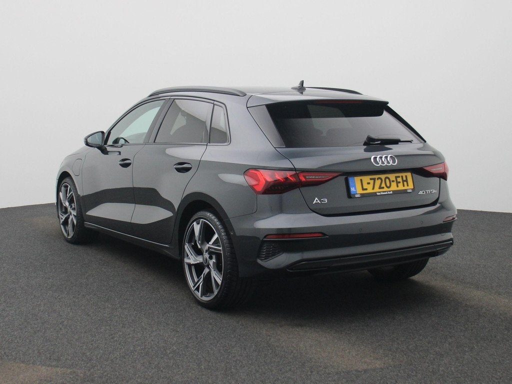 Audi A3 Sportback 40 TFSI e Business edition | NAVIGATIE | C, Auto's, Audi, 12 maanden, Stof, Gebruikt, 4 cilinders
