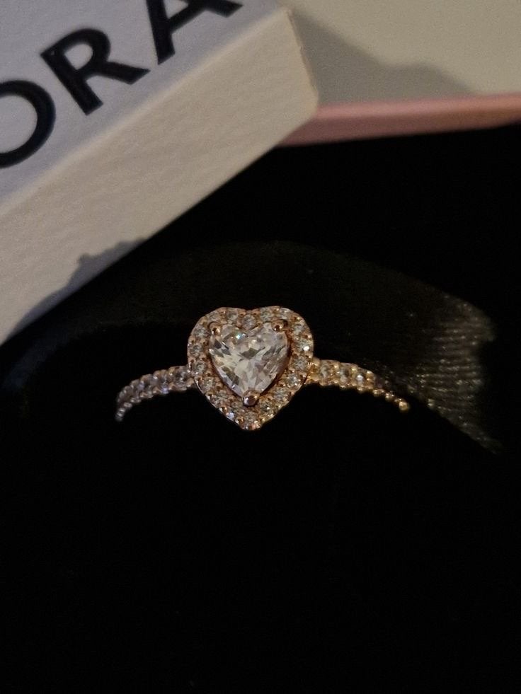 Pandora ring hartvorm maat 57 met verpakking, Overige materialen, Verzenden, Zo goed als nieuw, 17 tot 18