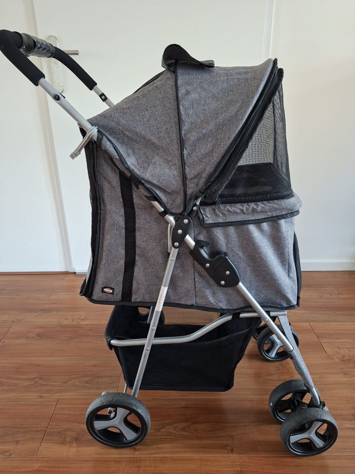 Trixie honden wandelwagen., Ophalen, Nieuw