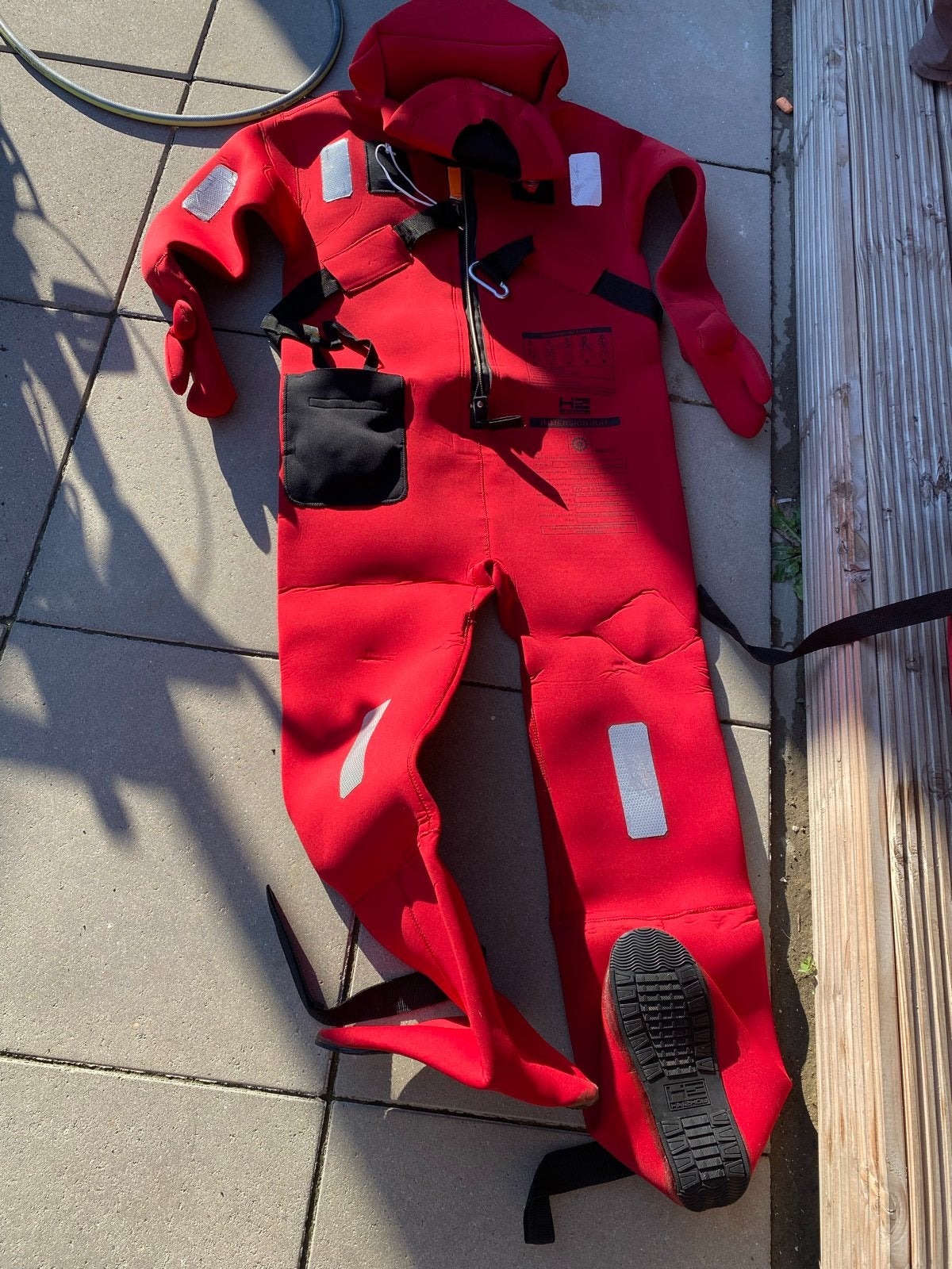 2x Immersion Suit Insulated - Overlevingspak, Watersport en Boten, Watersportkleding, Ophalen of Verzenden, Gebruikt, Dame of Heer