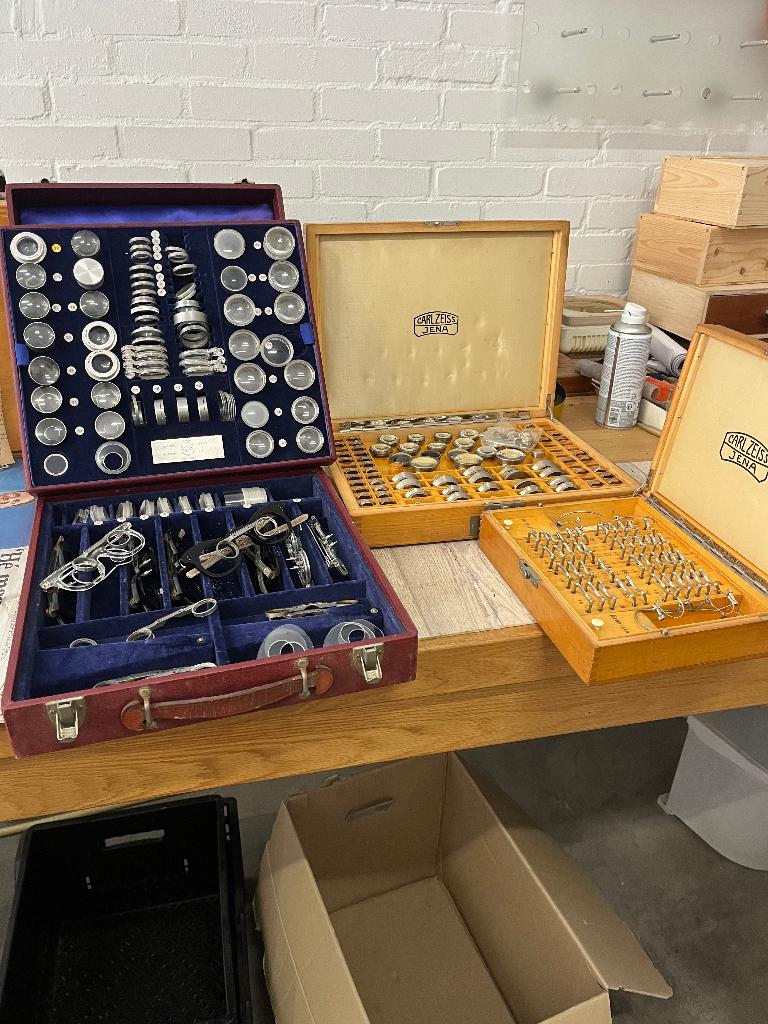 Low vision sets-Carl Zeiss & Keeler, opticien, oogarts, Ophalen of Verzenden