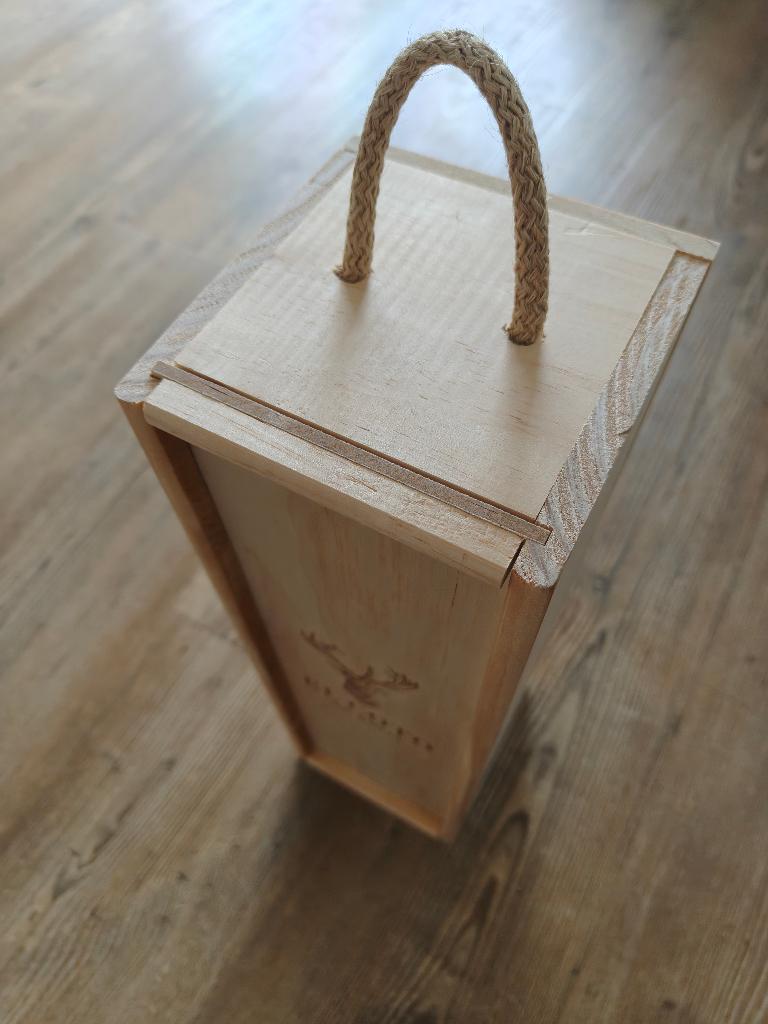Houten wijnkist, Ophalen, Minder dan 50 cm, Minder dan 50 cm, Zo goed als nieuw