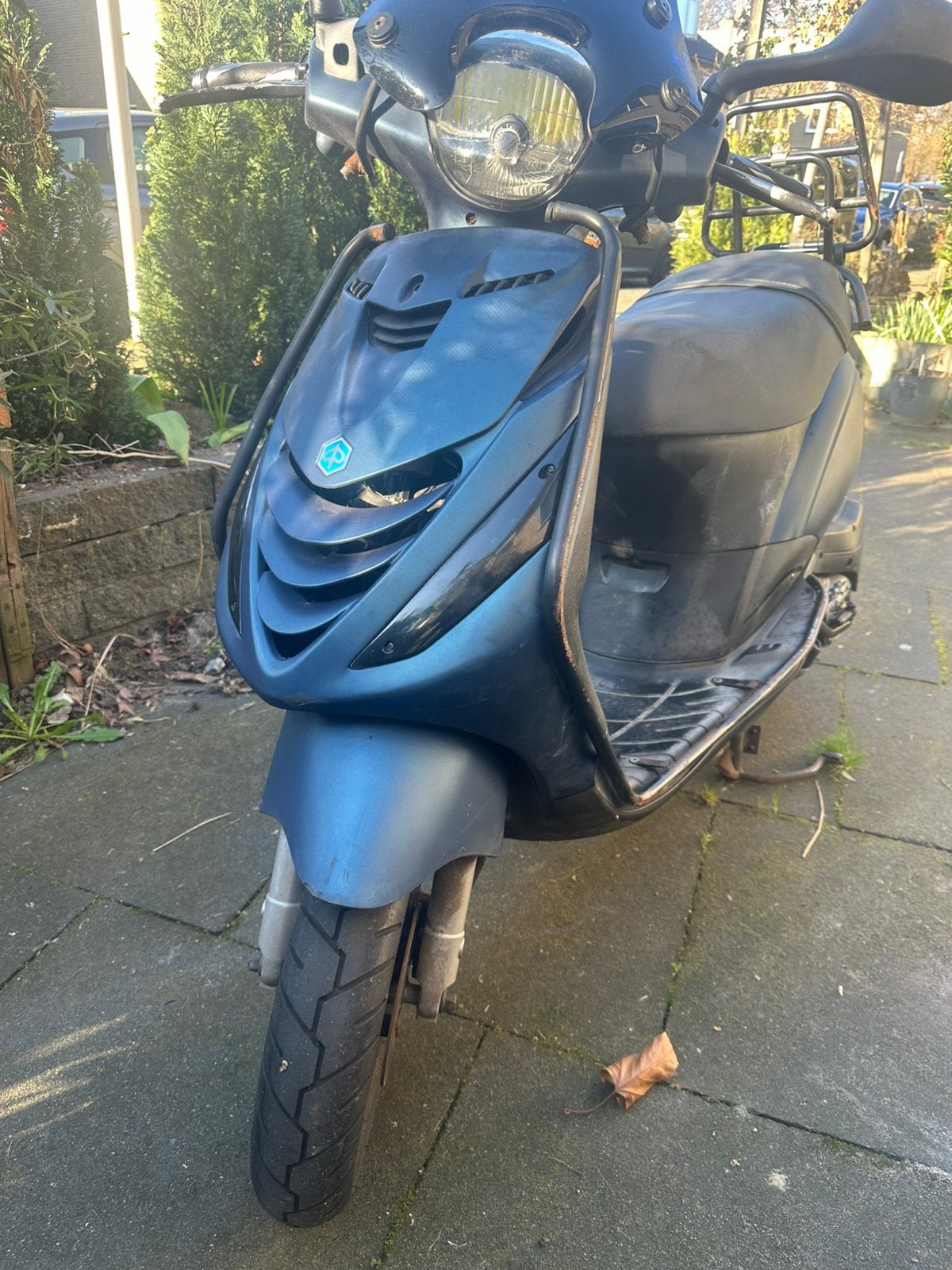 Piaggo zip, Fietsen en Brommers, Scooters | Piaggio, Ophalen of Verzenden, Zo goed als nieuw, Benzine, Zip