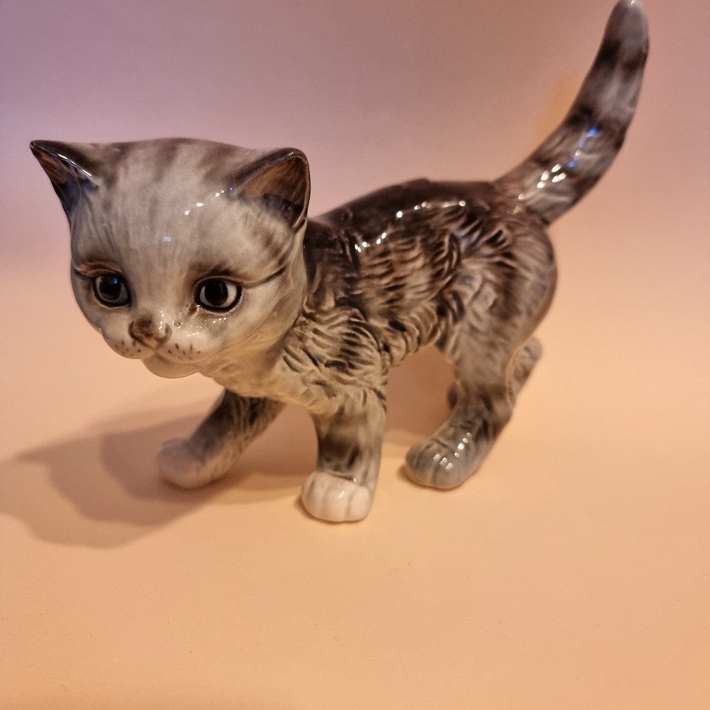 GOEBEL vintage porcelain katje, Antiek en Kunst, Antiek | Keramiek en Aardewerk, Ophalen of Verzenden
