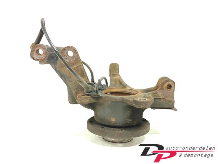 Fusee rechts-voor van een Renault Clio, Auto-onderdelen, Gebruikt, -, Renault, -