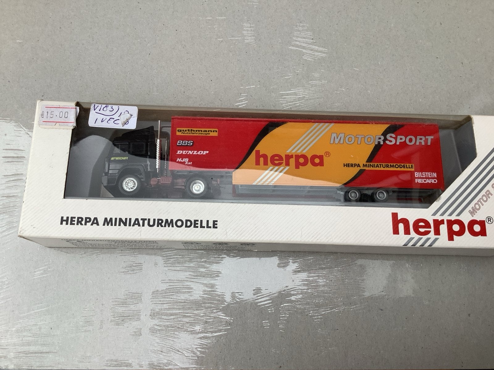 Herpa Miniatuurmodel IVECO Vrachtwagen Motorsport, Ophalen of Verzenden, Nieuw, Bus of Vrachtwagen, Herpa