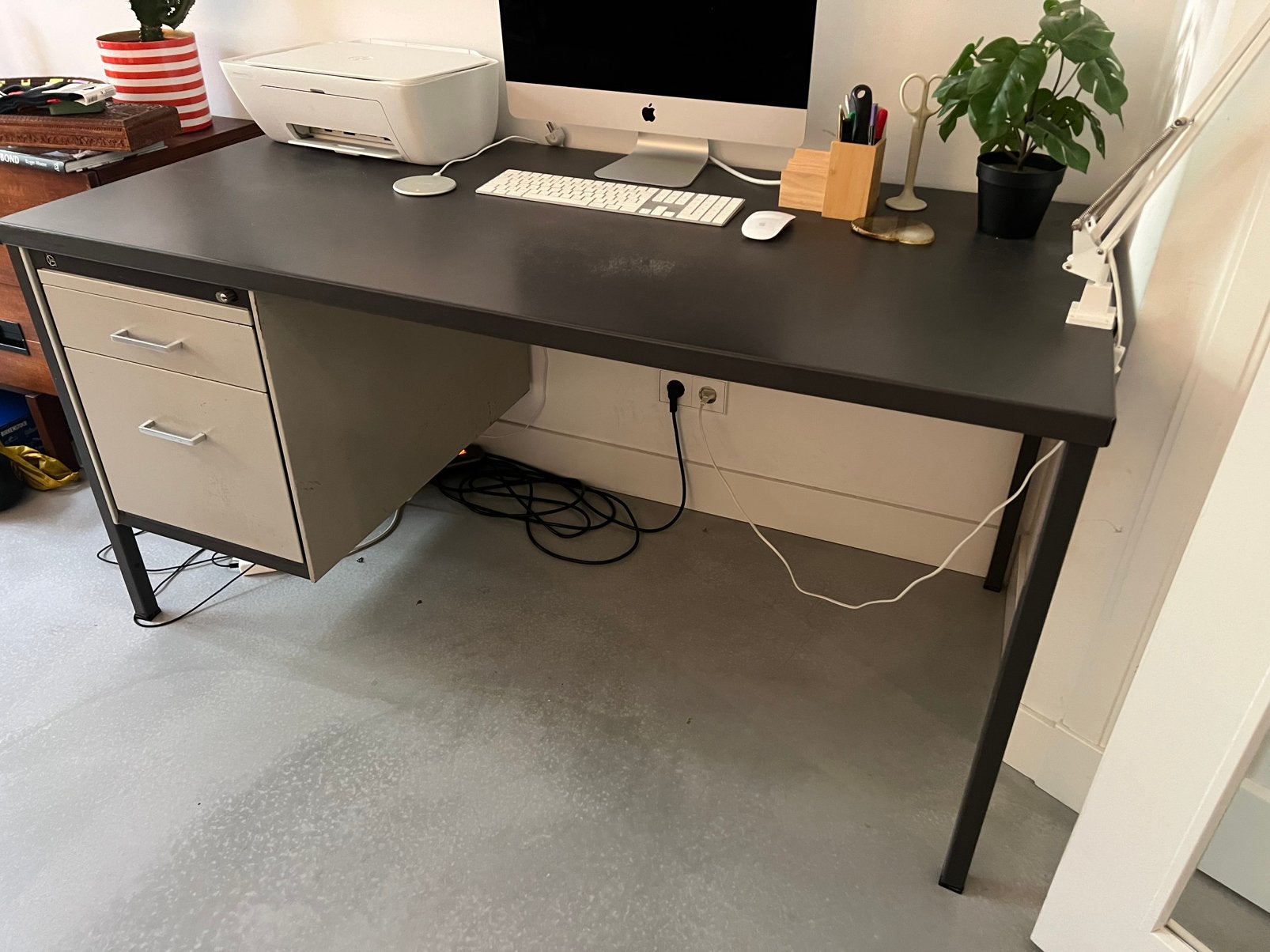 Vintage Gispen industrieel bureau, Huis en Inrichting, Bureaus, Ophalen, Gebruikt