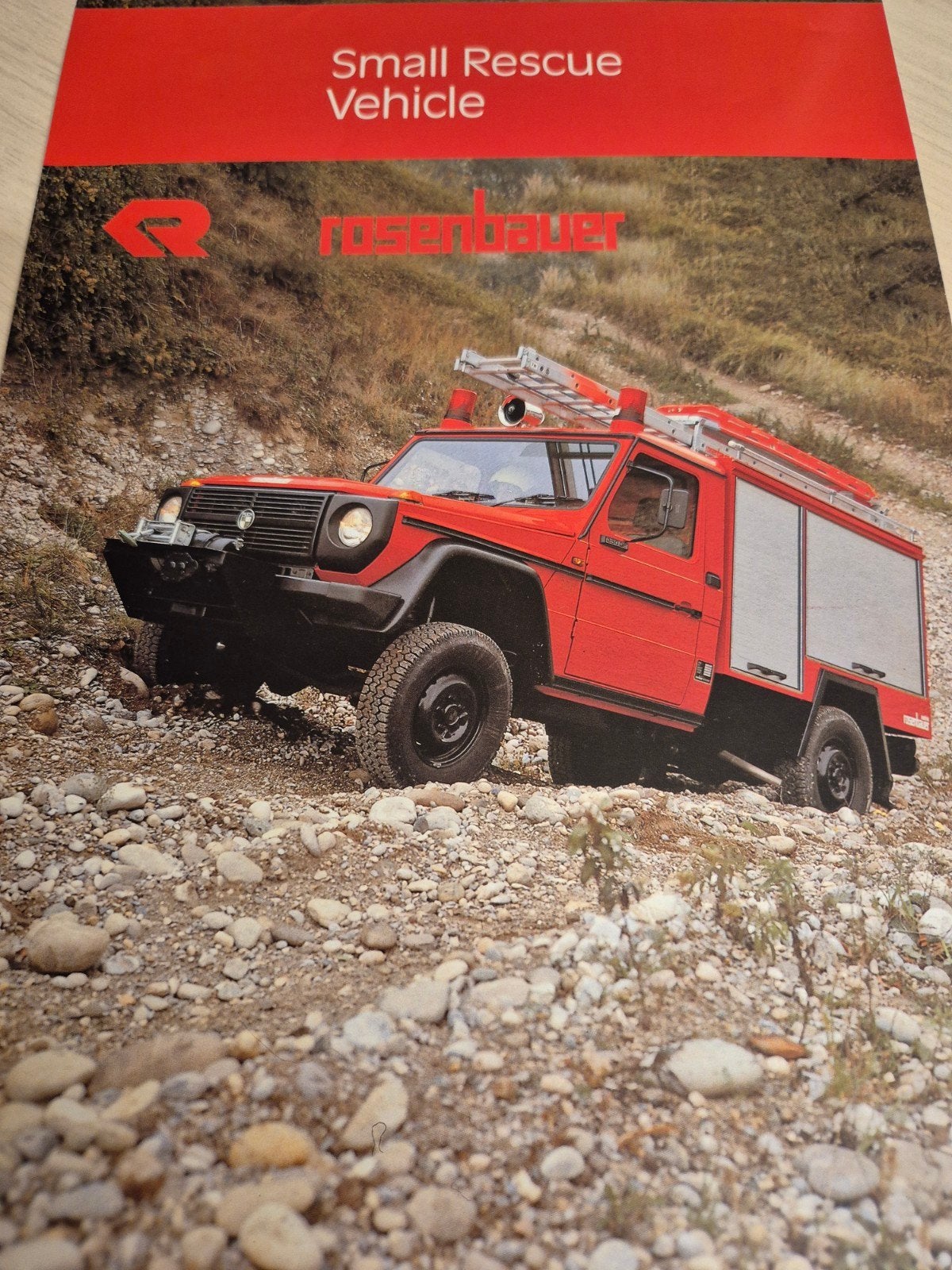 jaren 80 Mercedes G klasse jeep Rosenbauer folder izgst, Ophalen of Verzenden, Zo goed als nieuw, Mercedes