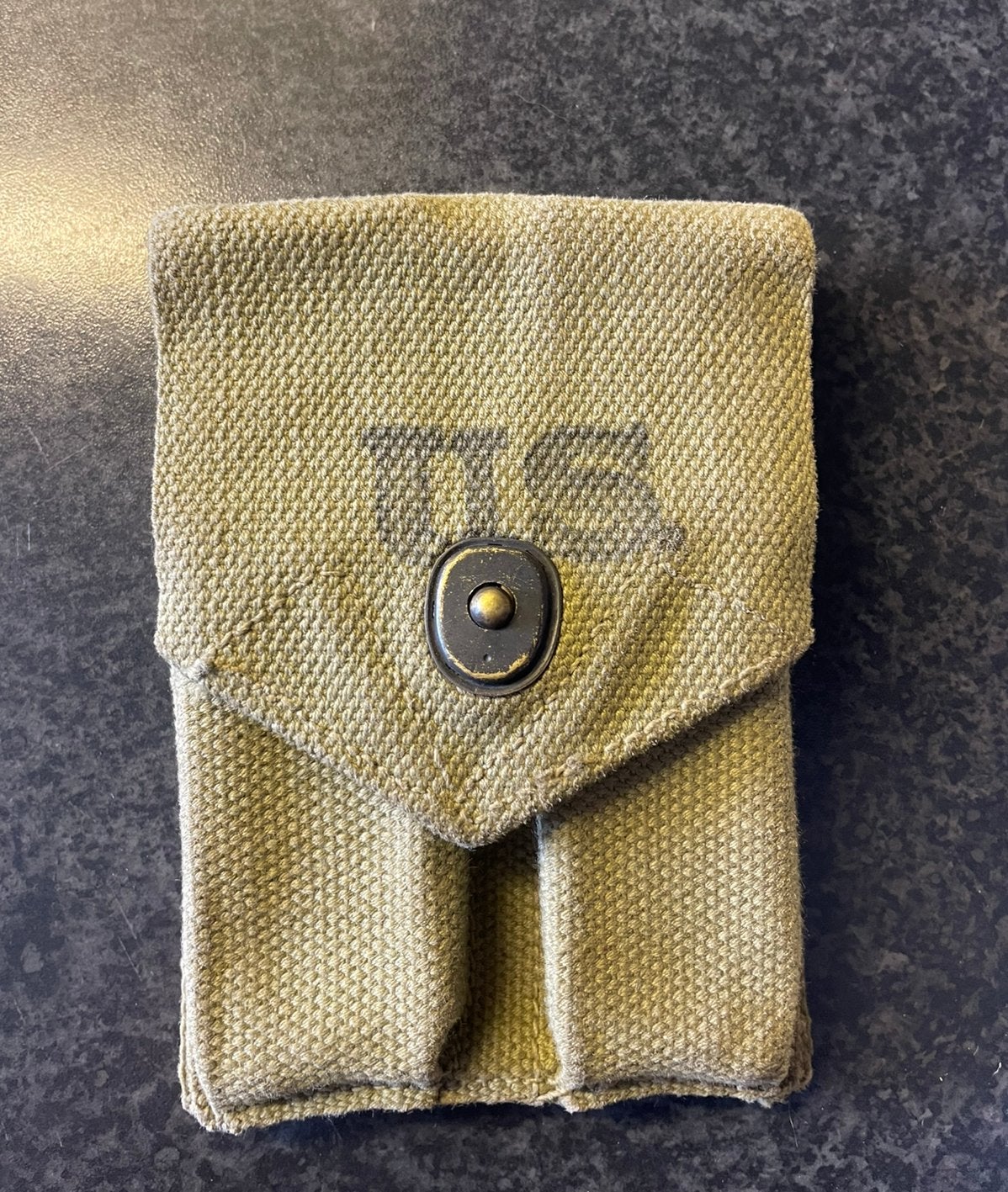 US ww2 colt pouch magazine m1911 1942 colt cal.45, Ophalen of Verzenden, Landmacht, Amerika, Hulzen of Bodemvondsten