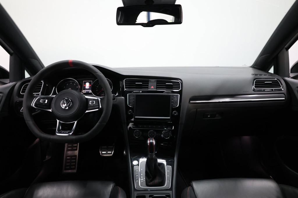 Volkswagen Golf 2.0 TSI GTI Clubsport 265+PK LED/PANO/LEDER+, Auto's, Gebruikt, Euro 6, 4 cilinders, Wit