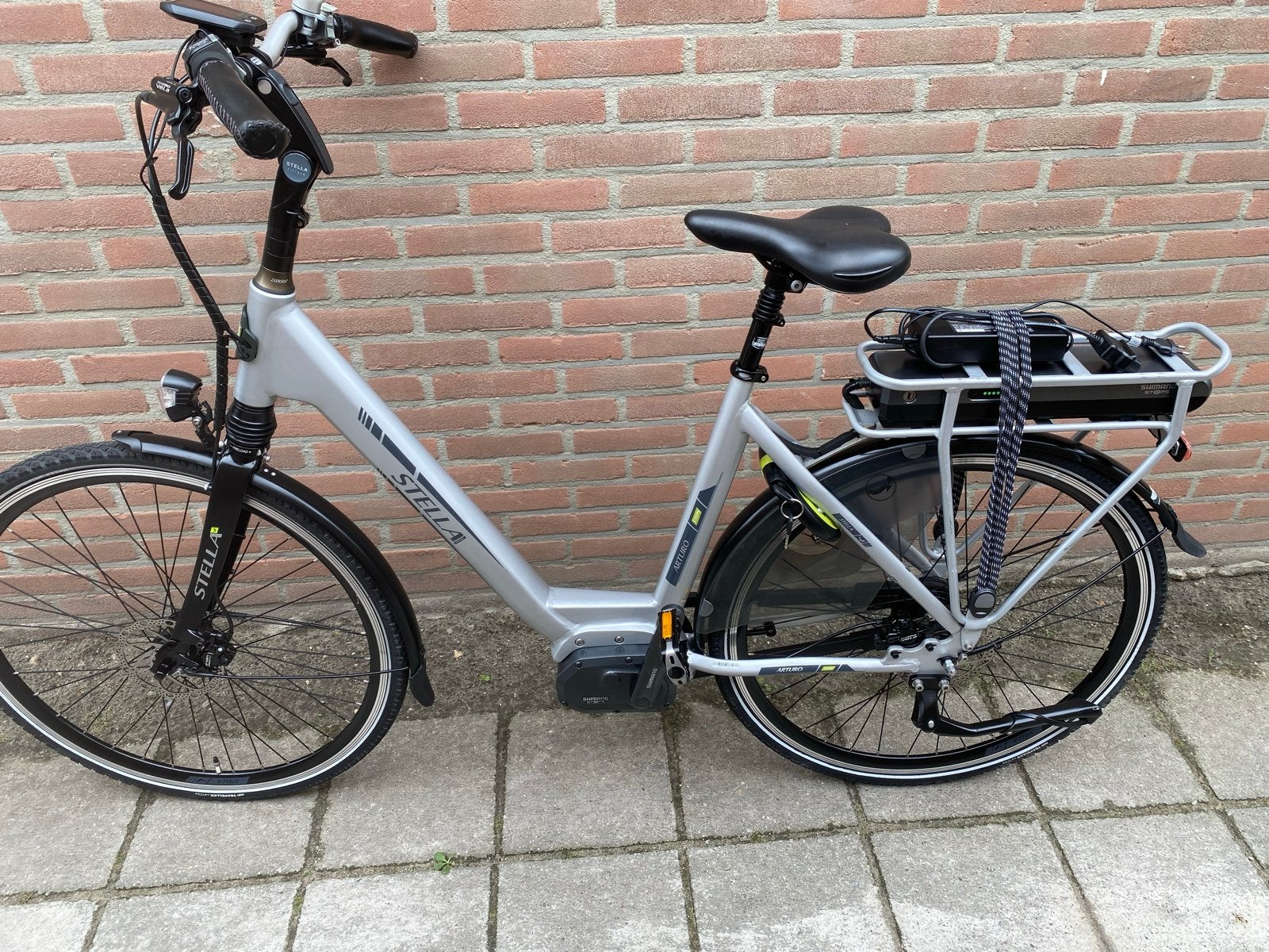 Stella Arturo E-bike 2022 met middenmotor en weinig kilomete, Overige merken, Ophalen of Verzenden, Zo goed als nieuw, 51 tot 55 cm