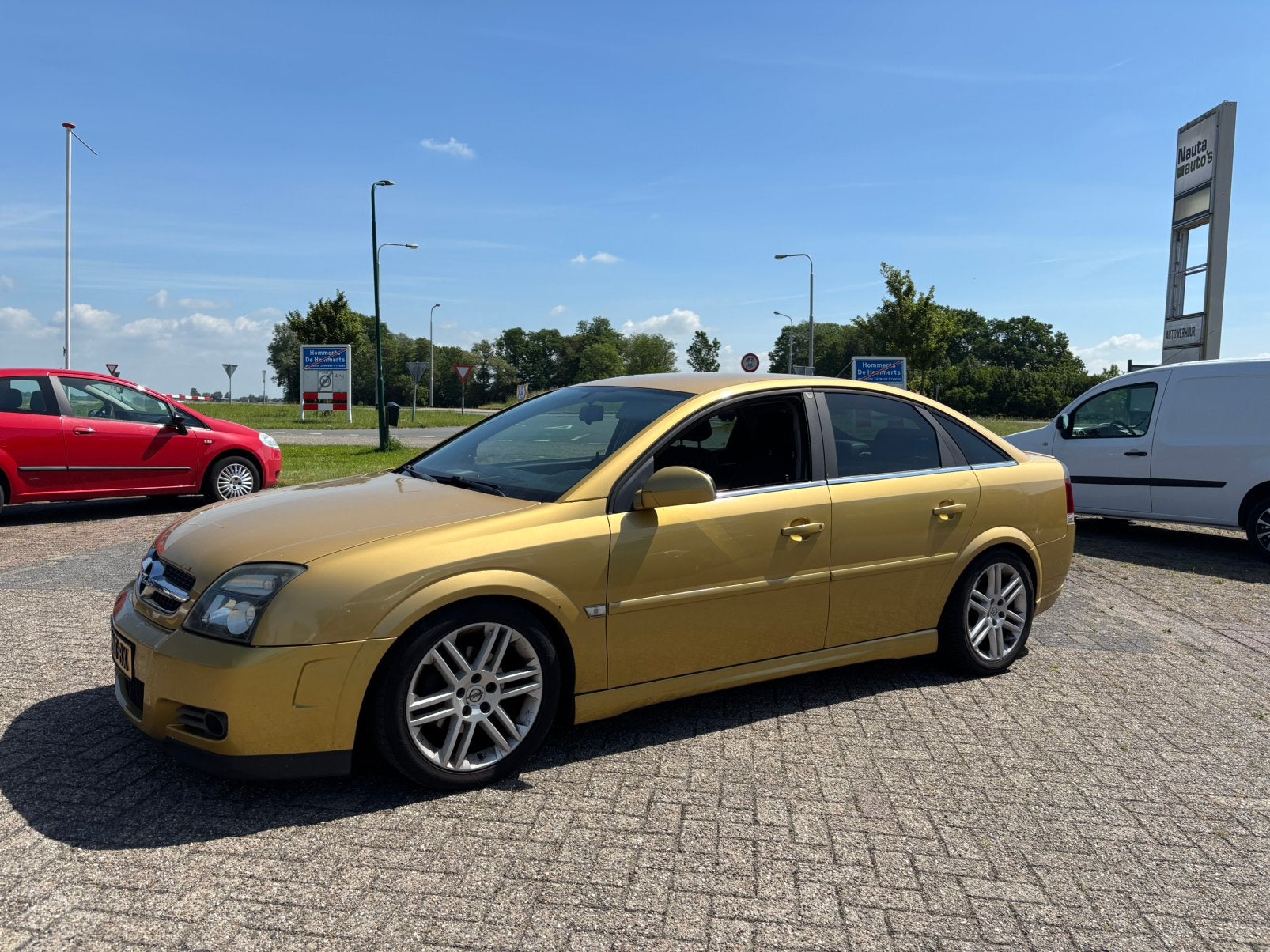 Opel Vectra 1.8 16V HB 2004   Nette  Auto, 4 cilinders, 1290 kg, 1796 cc, Handgeschakeld