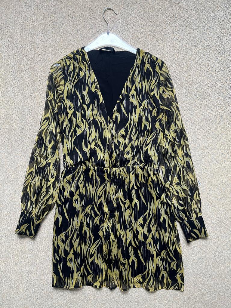 NIKKIE x Kate Moss jurk maat 38 Zwart/Geel, Maat 38/40 (M), Zwart, Ophalen of Verzenden, Zo goed als nieuw