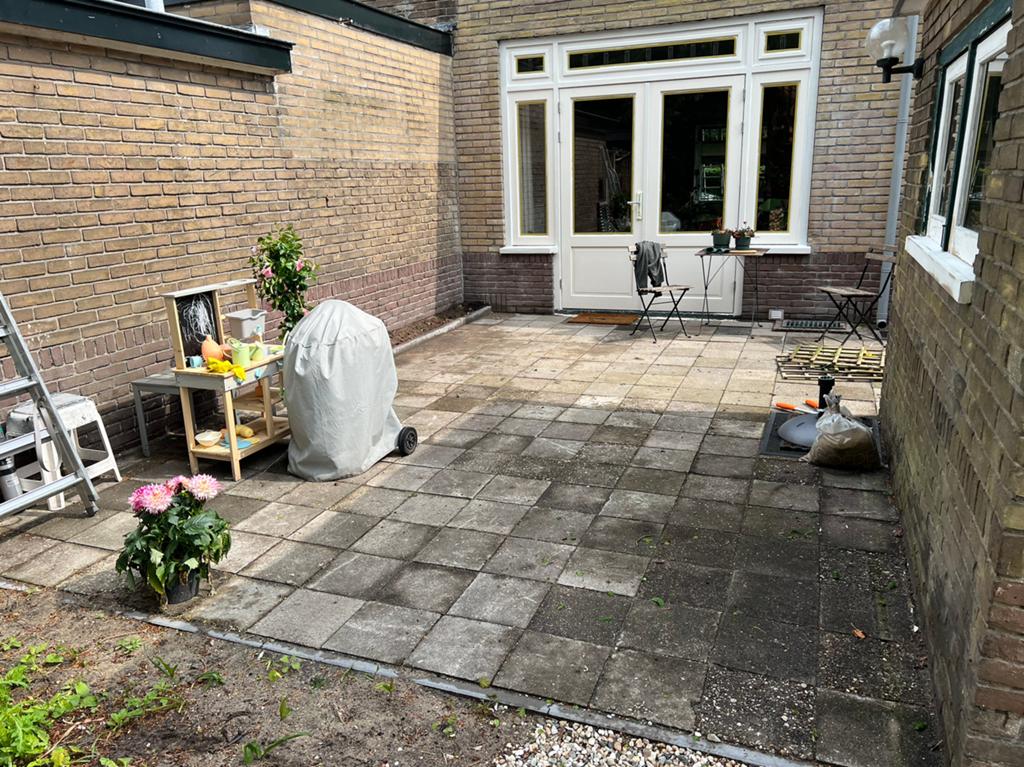 Ca 25m2  stoeptegels GRATIS, Tuin en Terras, Tegels en Klinkers, Gebruikt, Terrastegels, Beton, 10 m² of meer, Ophalen of Verzenden